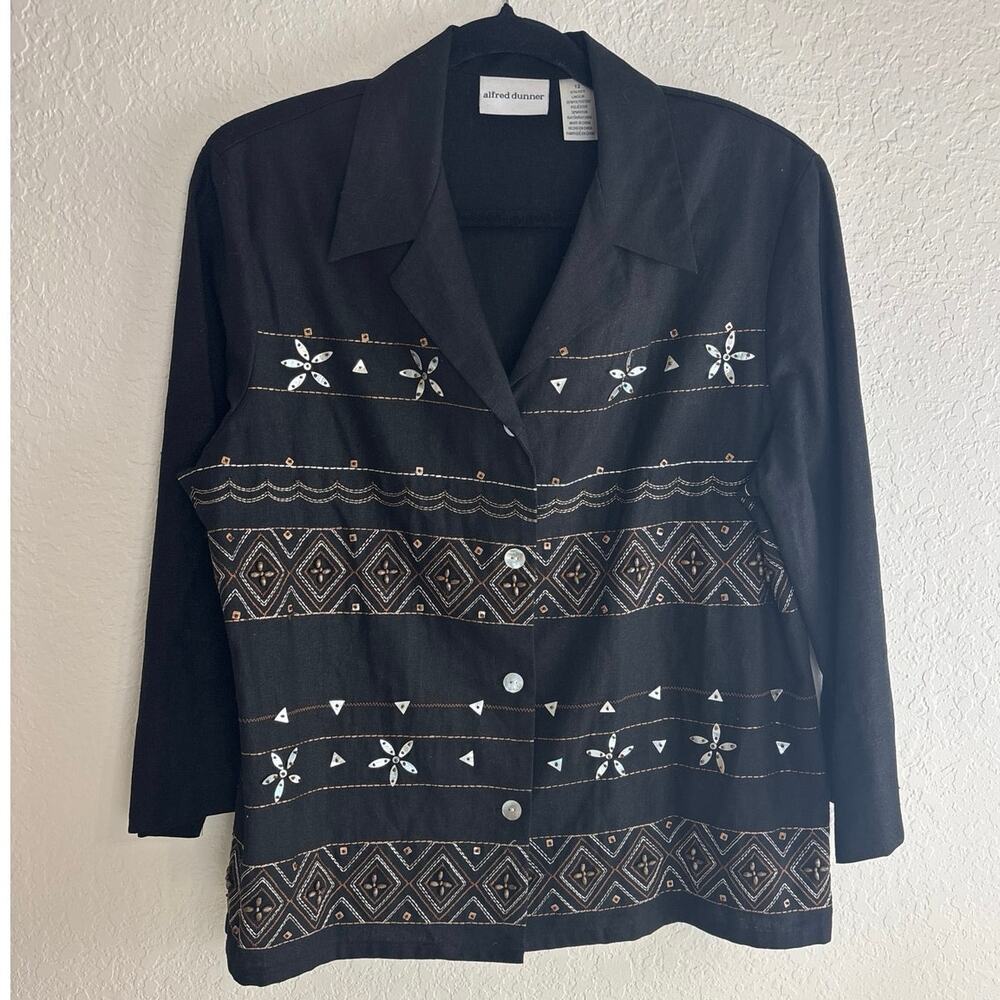 Alfred Dunner Linen Blend Shirt Jacket with Mother of Pearl Appliqué Size 12